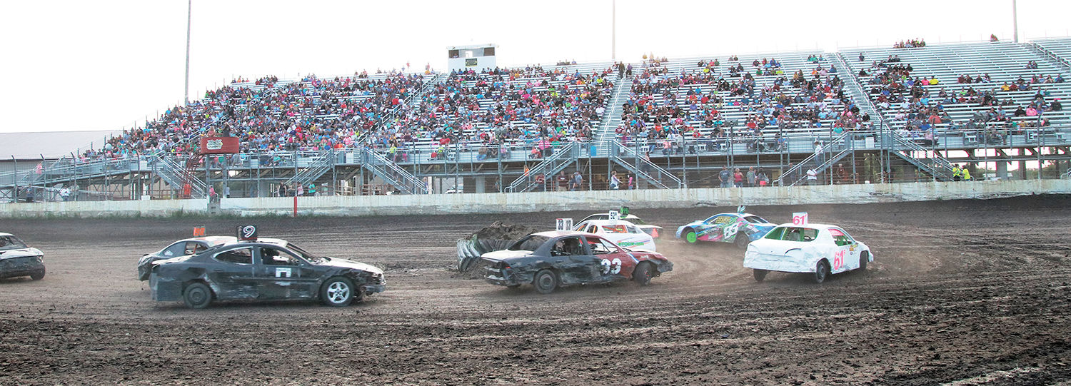 crowd3.jpg
